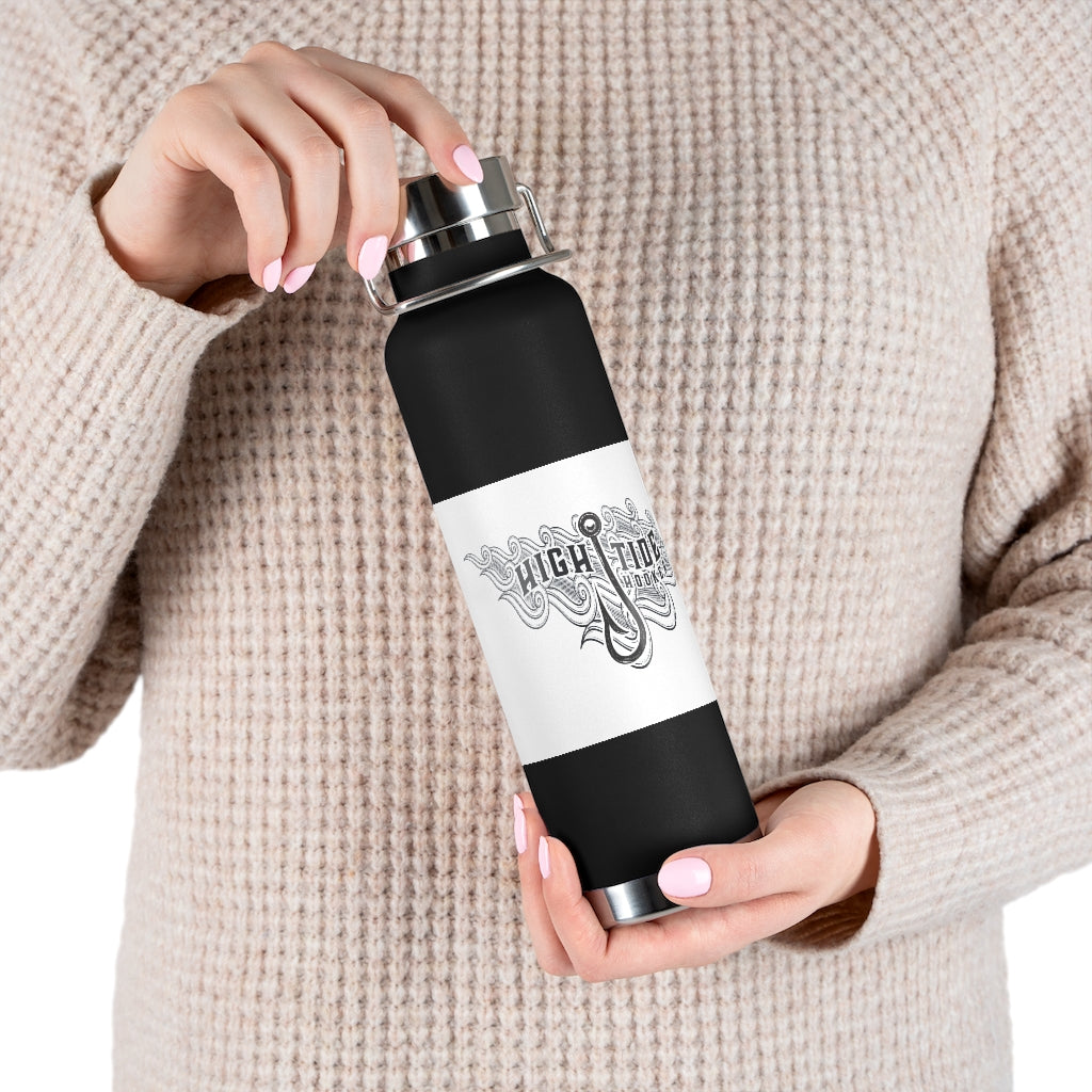 22oz Vacuum Insulated Bottle