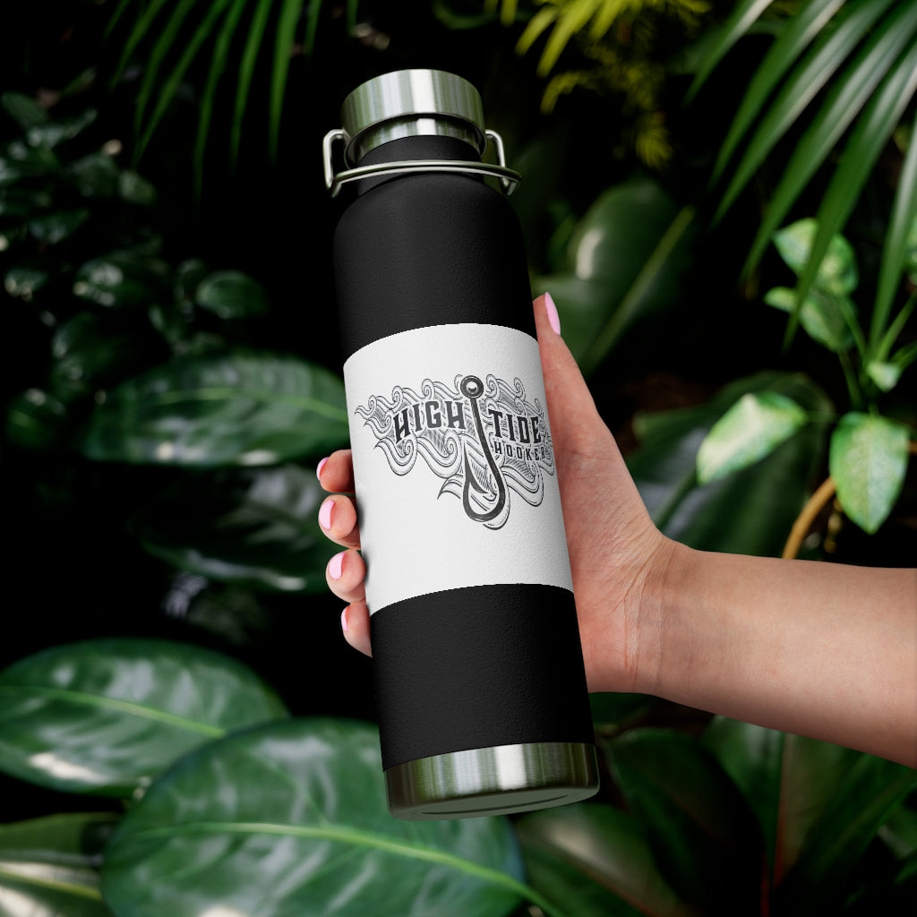 22oz Vacuum Insulated Bottle