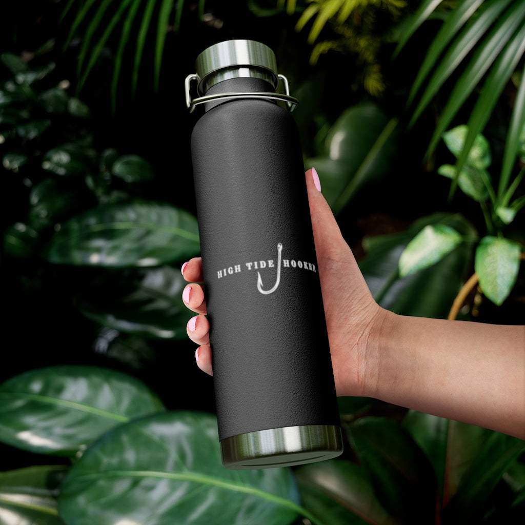 22oz Vacuum Insulated Bottle